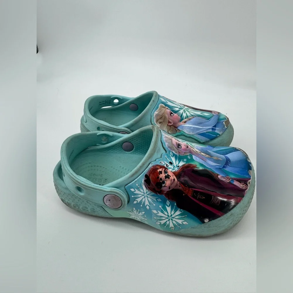 Crocs Disney Frozen II Blue Size 10